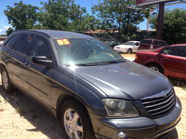 Chrysler Pacifica 2005 photo 3