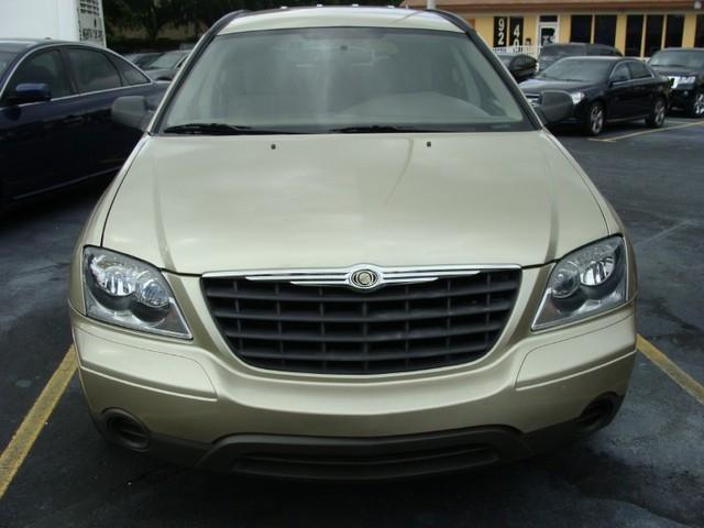 Chrysler Pacifica 2005 photo 5