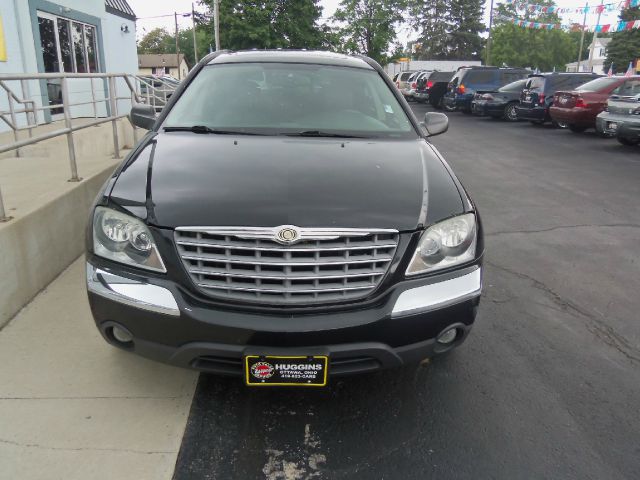 Chrysler Pacifica 2005 photo 2