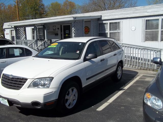 Chrysler Pacifica 2005 photo 3