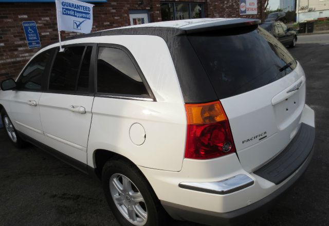 Chrysler Pacifica 2005 photo 1