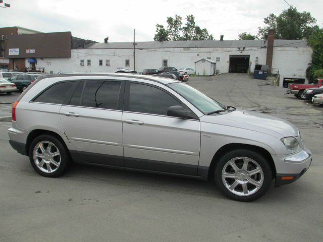 Chrysler Pacifica 2005 photo 3