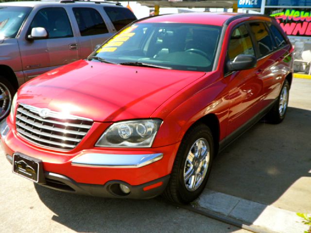 Chrysler Pacifica 2005 photo 3