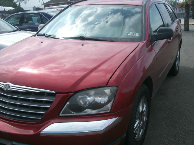 Chrysler Pacifica 2005 photo 3