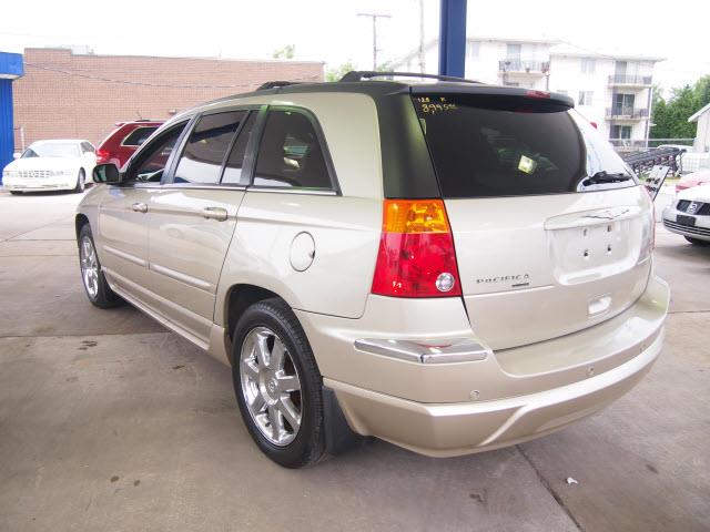 Chrysler Pacifica 2005 photo 1