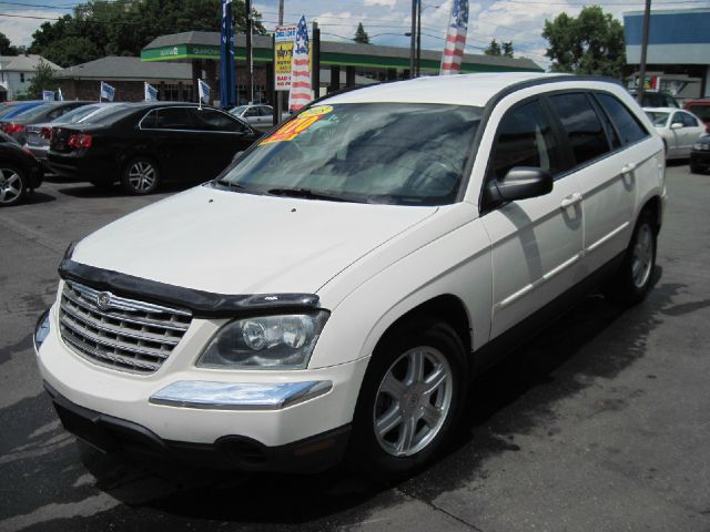 Chrysler Pacifica 2005 photo 1