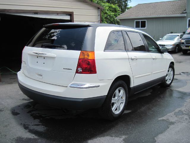 Chrysler Pacifica 2005 photo 4