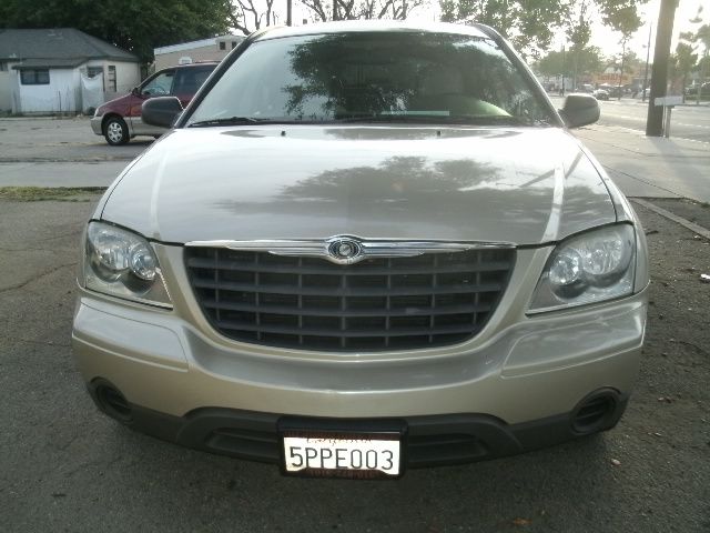 Chrysler Pacifica 2005 photo 2