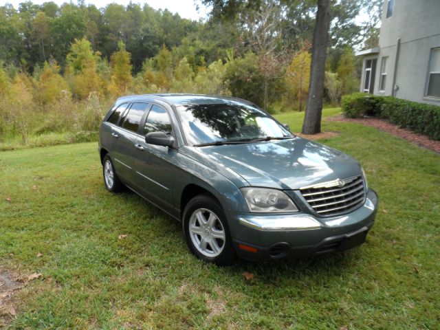 Chrysler Pacifica 2005 photo 2