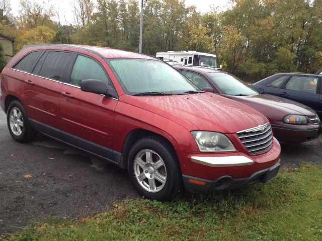 Chrysler Pacifica 2006 photo 3