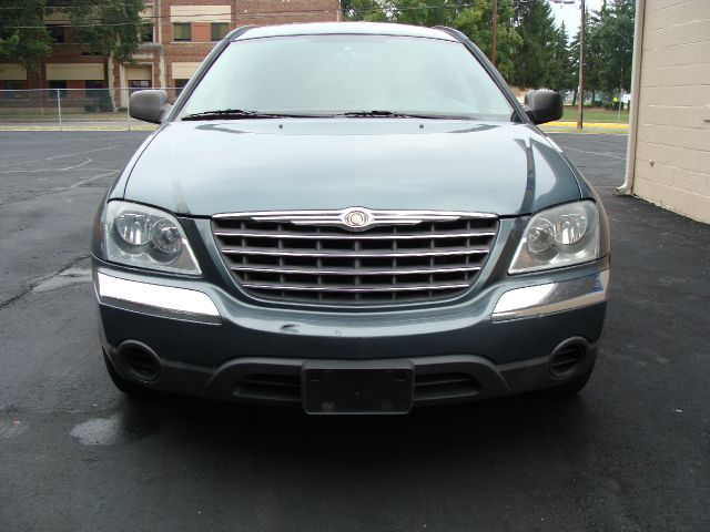 Chrysler Pacifica 2006 photo 2