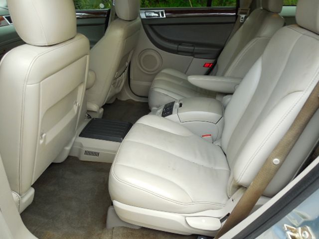 Chrysler Pacifica 2006 photo 2