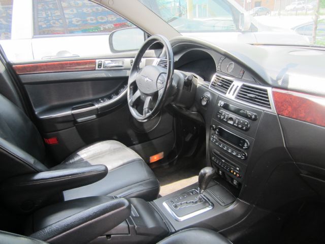 Chrysler Pacifica 2006 photo 3