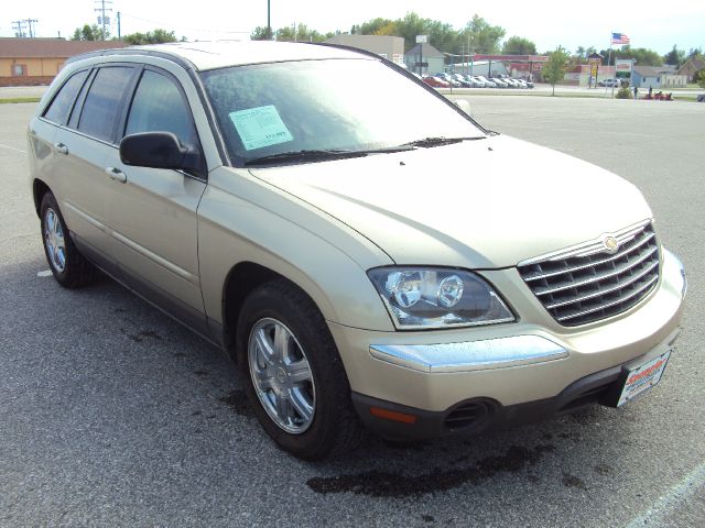 Chrysler Pacifica 2006 photo 3