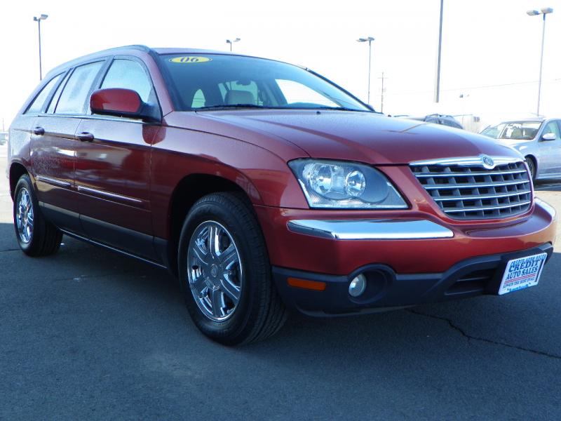 Chrysler Pacifica 2006 photo 2