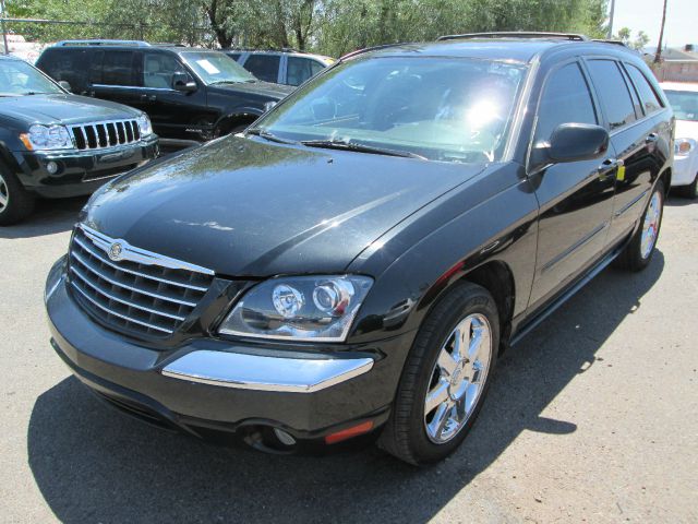 Chrysler Pacifica 2006 photo 2