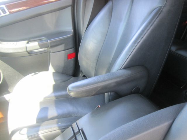 Chrysler Pacifica 2006 photo 2