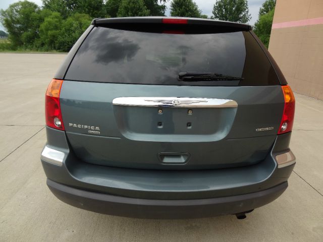 Chrysler Pacifica 2006 photo 4