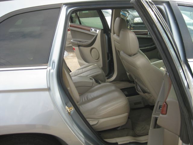 Chrysler Pacifica 2006 photo 2