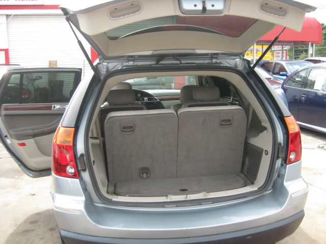 Chrysler Pacifica 2006 photo 3