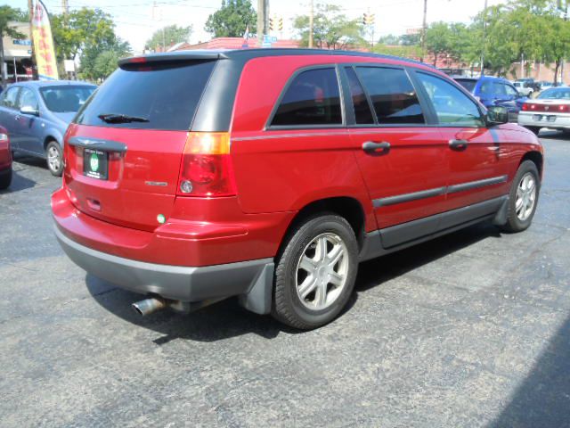 Chrysler Pacifica 2006 photo 2