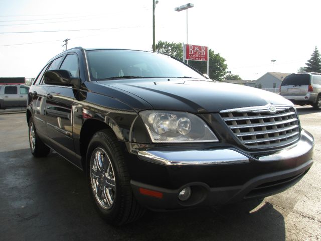 Chrysler Pacifica 2006 photo 2