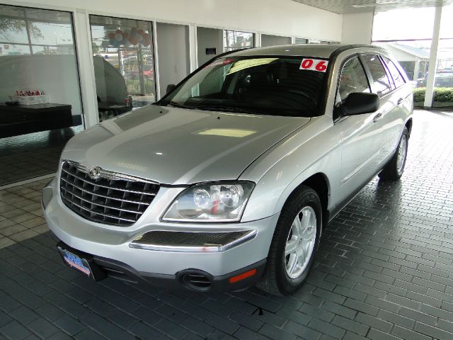 Chrysler Pacifica 2006 photo 3