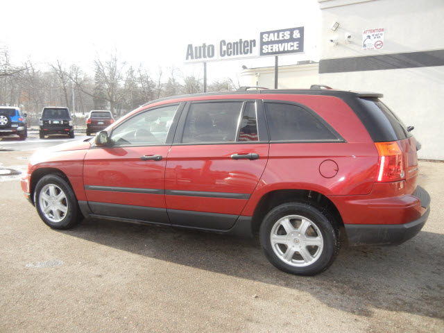 Chrysler Pacifica 2006 photo 2