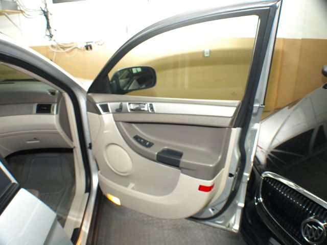 Chrysler Pacifica 2006 photo 15