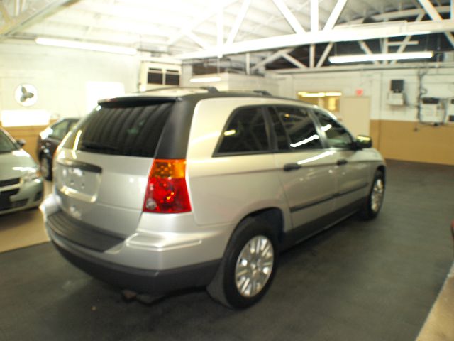 Chrysler Pacifica 2006 photo 32