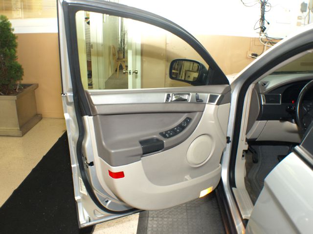 Chrysler Pacifica 2006 photo 37