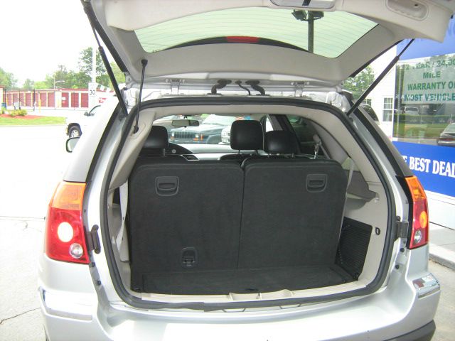 Chrysler Pacifica 2006 photo 2