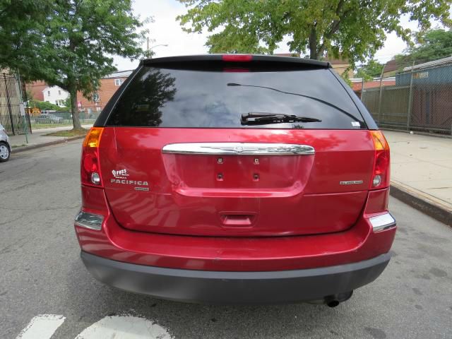 Chrysler Pacifica 2006 photo 3