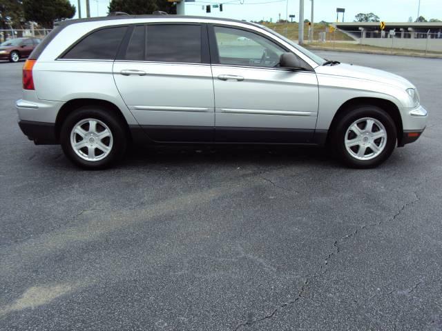 Chrysler Pacifica 2006 photo 3