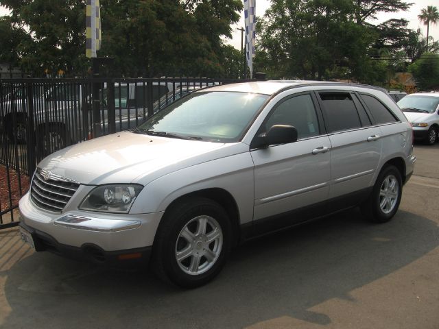 Chrysler Pacifica 2006 photo 3