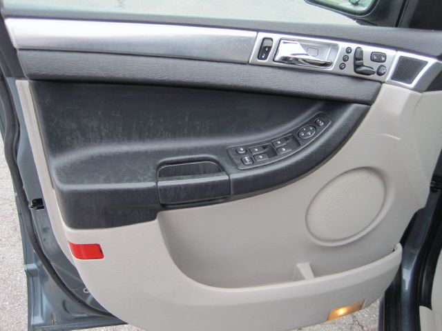 Chrysler Pacifica 2006 photo 22