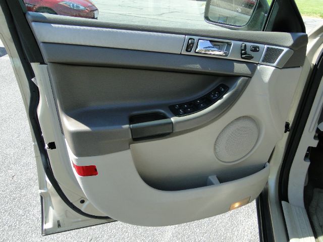 Chrysler Pacifica 2006 photo 14