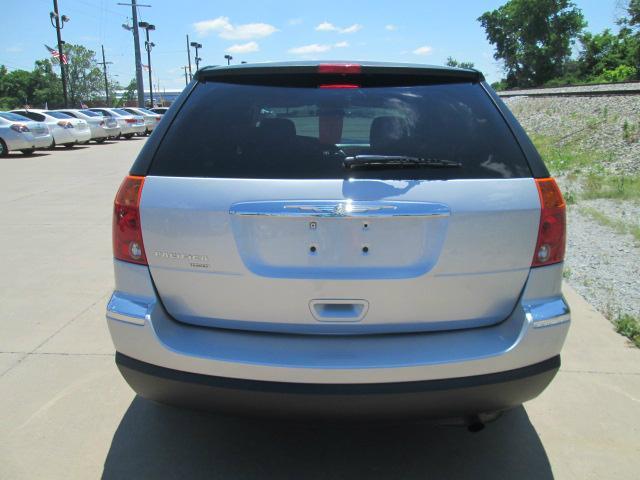 Chrysler Pacifica 2006 photo 11