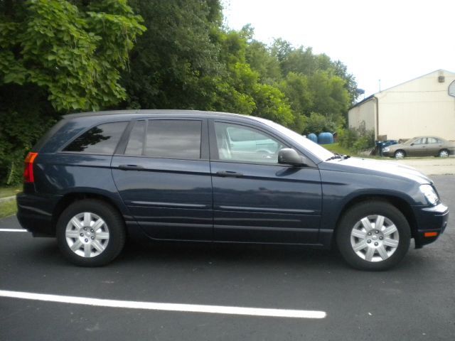 Chrysler Pacifica 2007 photo 2