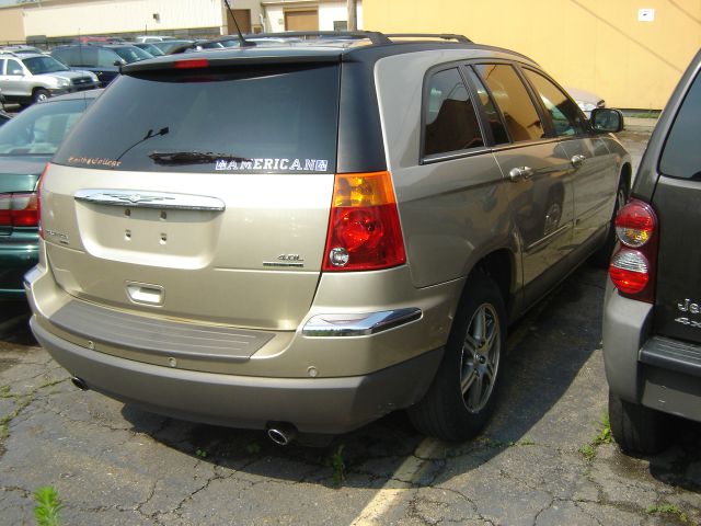 Chrysler Pacifica 2007 photo 2