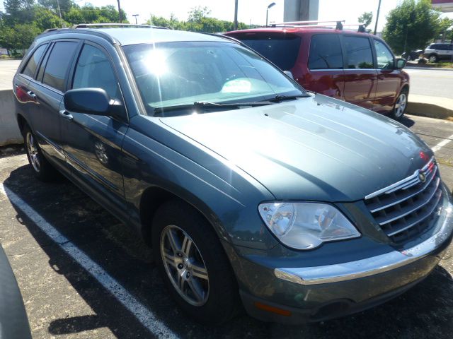 Chrysler Pacifica 2007 photo 2