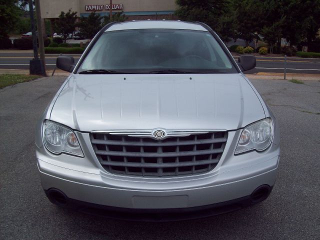 Chrysler Pacifica 2007 photo 2