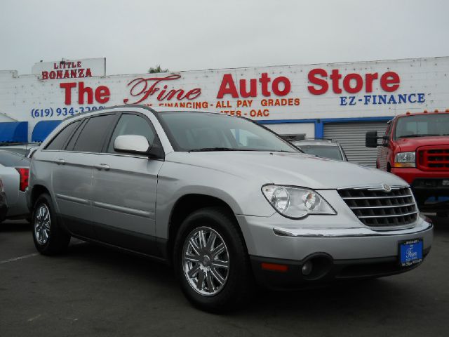 Chrysler Pacifica 2007 photo 2