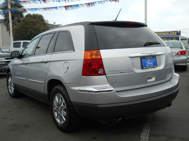 Chrysler Pacifica 2007 photo 3