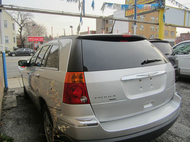 Chrysler Pacifica 2007 photo 2