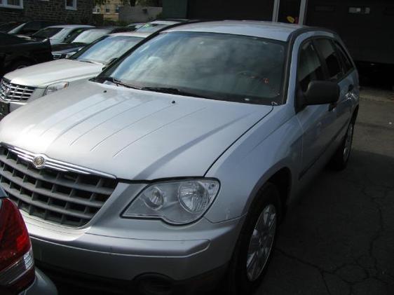 Chrysler Pacifica 2007 photo 2