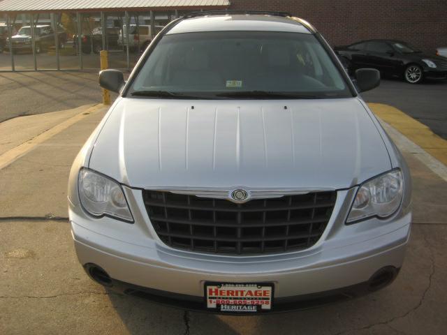 Chrysler Pacifica 2008 photo 1