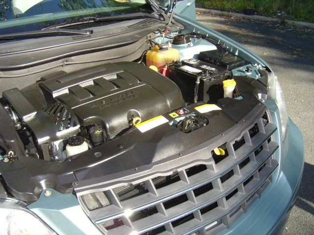 Chrysler Pacifica 2008 photo 2