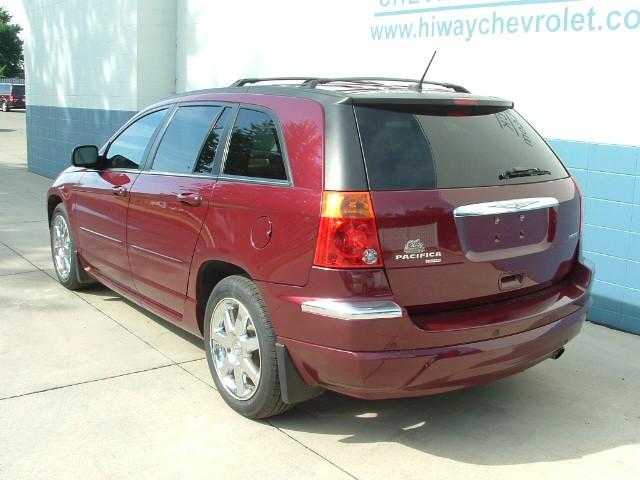 Chrysler Pacifica 2008 photo 3