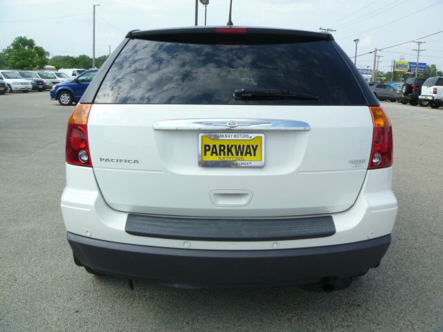 Chrysler Pacifica 2008 photo 14